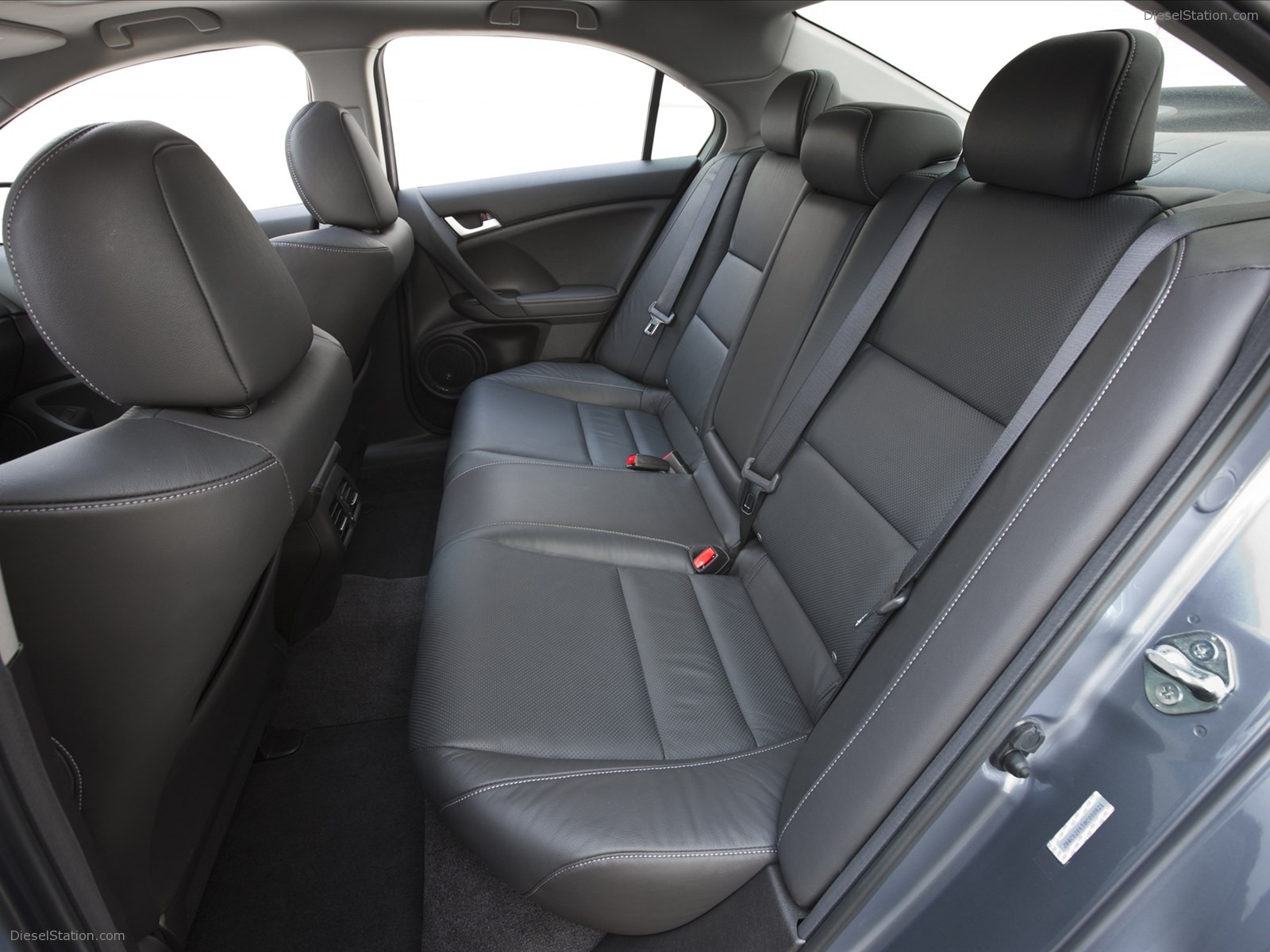 Acura TSX Sedan 2011