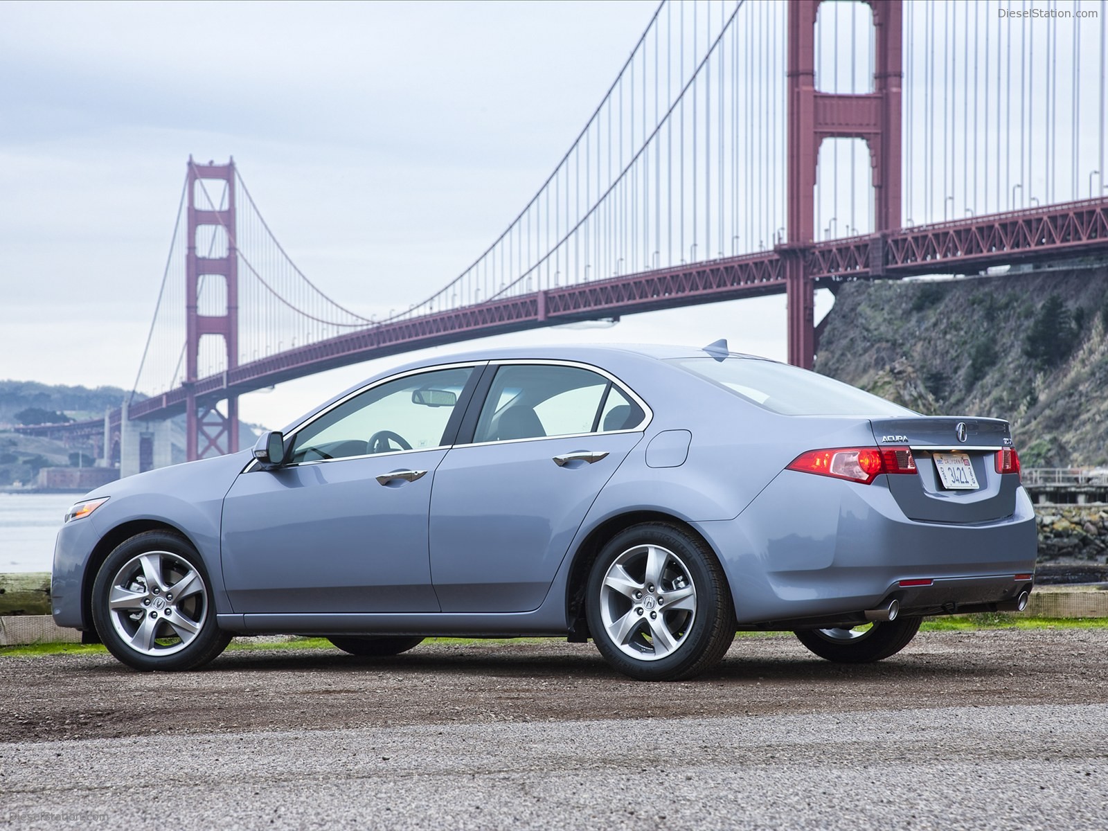 Acura TSX Sedan 2011