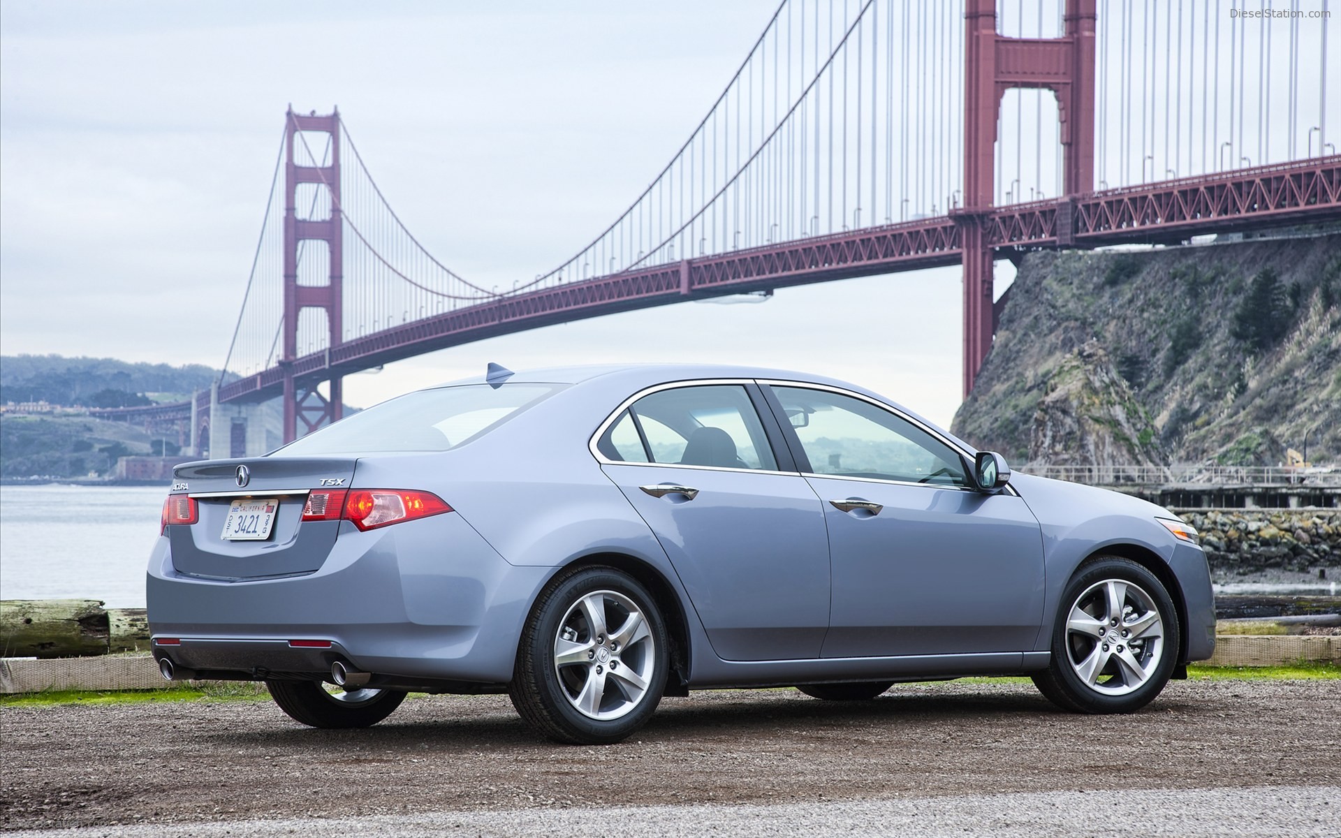 Acura TSX Sedan 2011