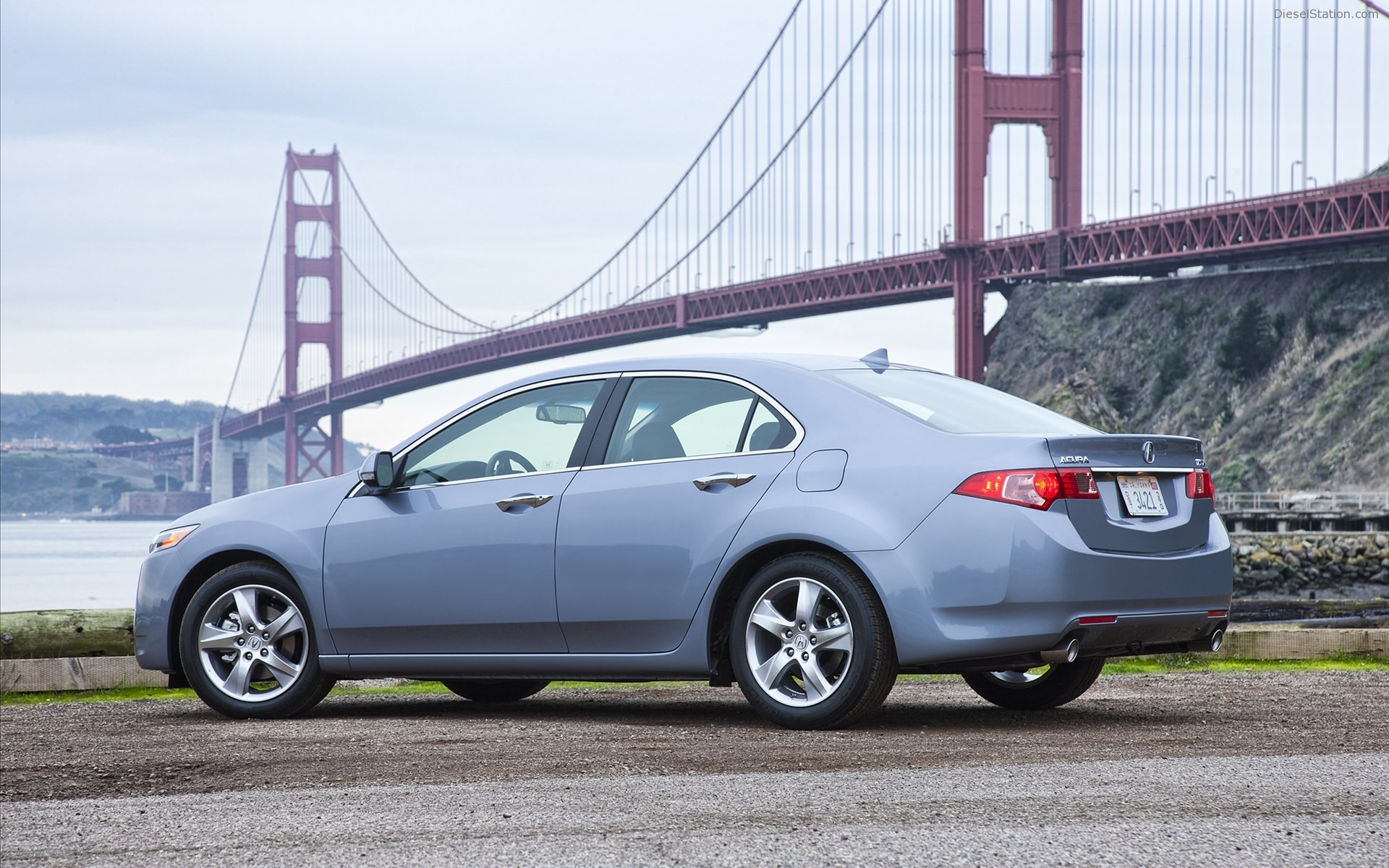 Acura TSX Sedan 2011