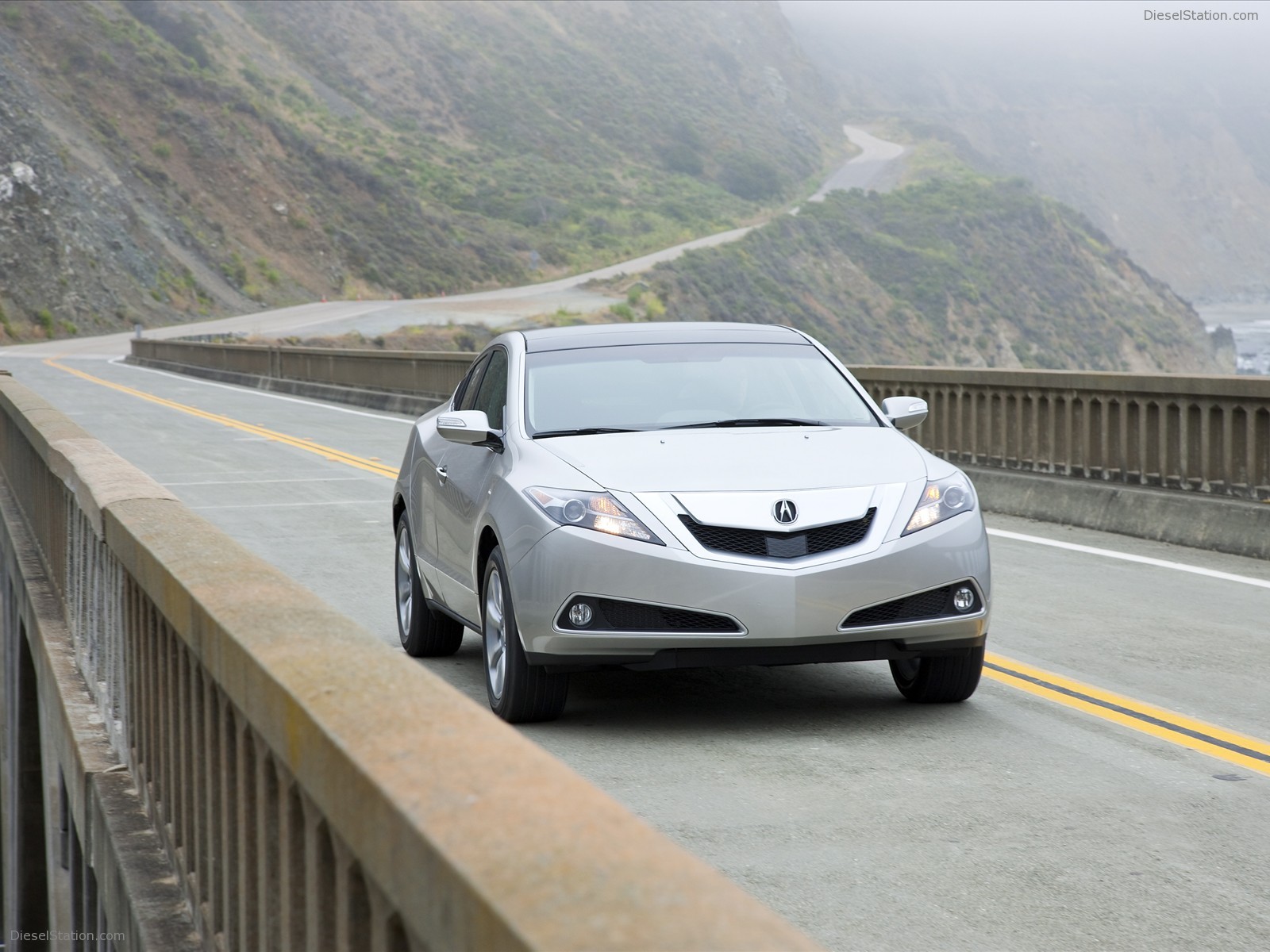 Acura ZDX(2010)