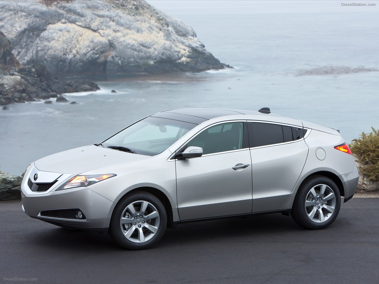Acura ZDX 2011