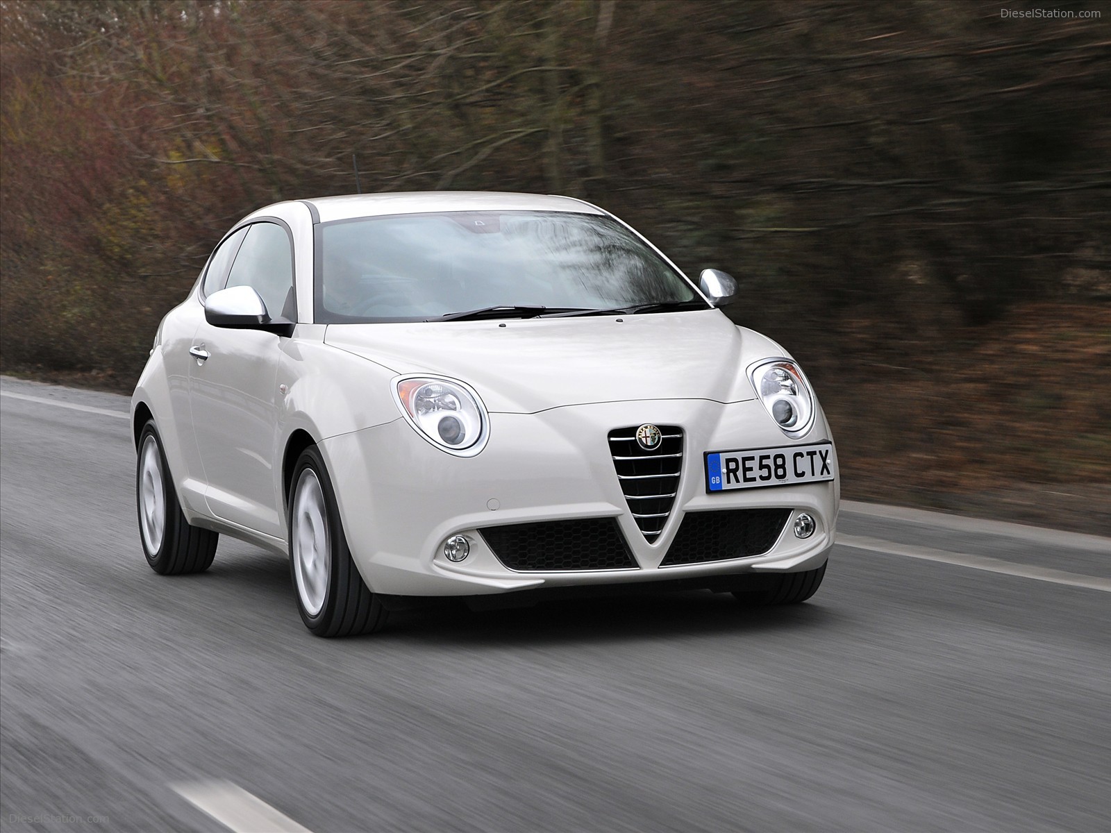 2009 Alfa Romeo Mito UK Version