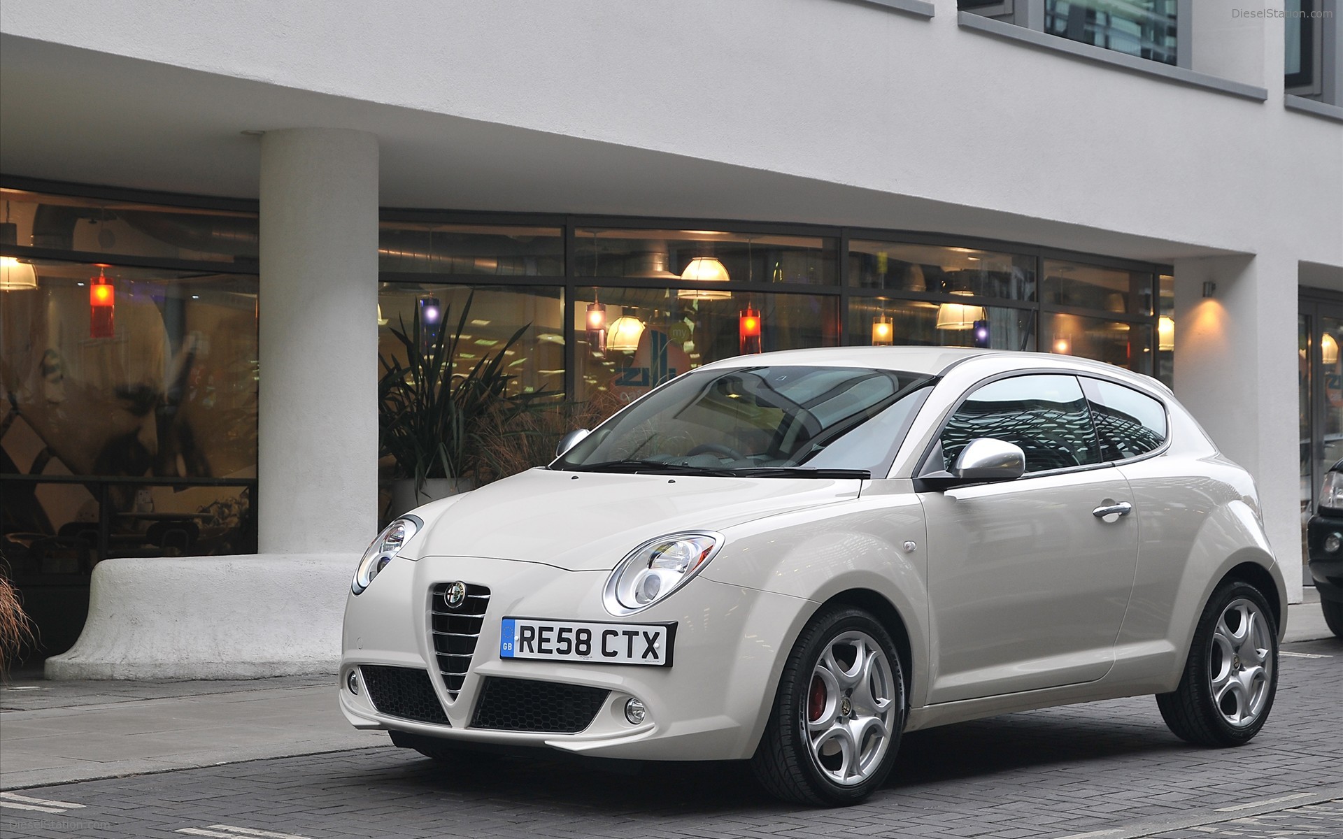 2009 Alfa Romeo Mito UK Version