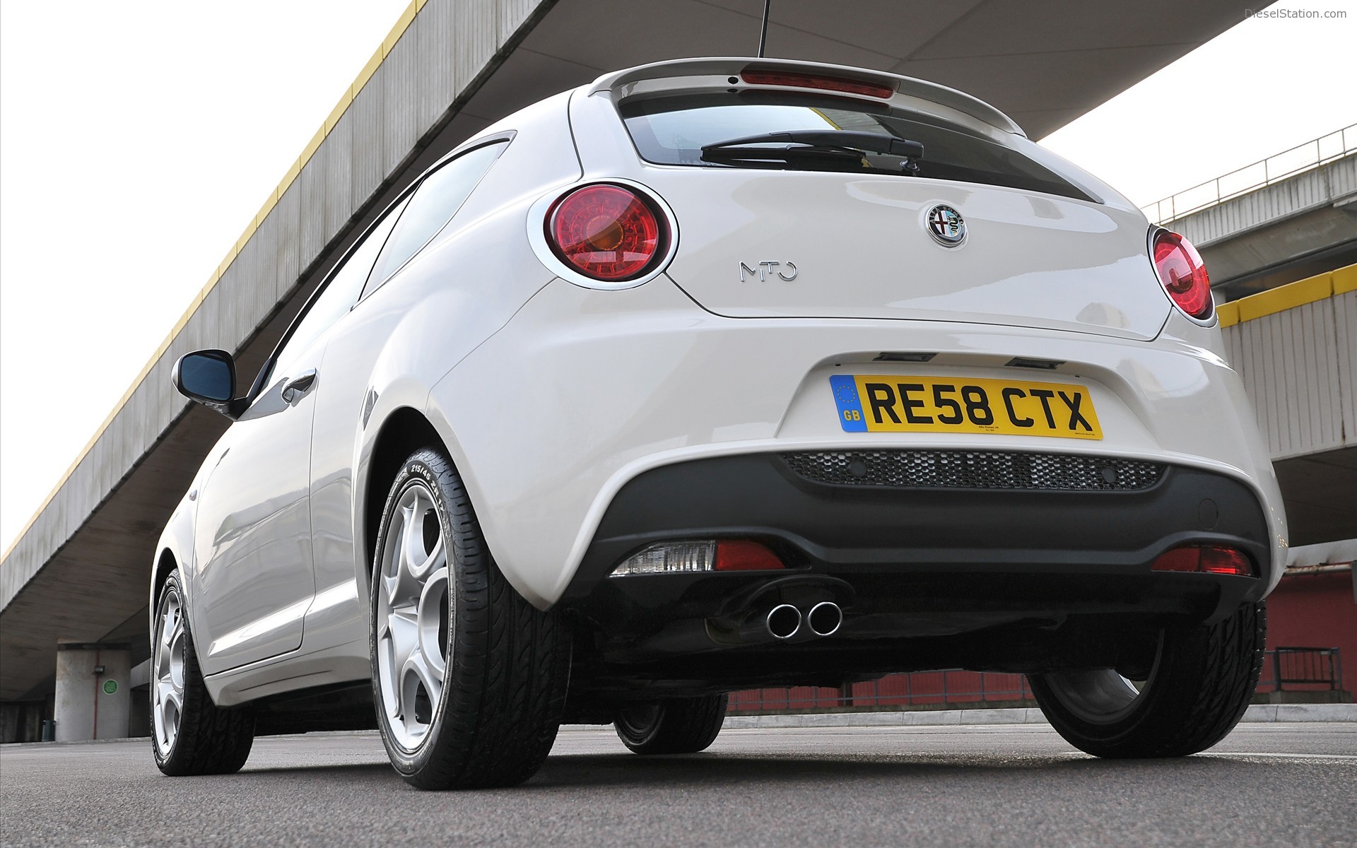 2009 Alfa Romeo Mito UK Version