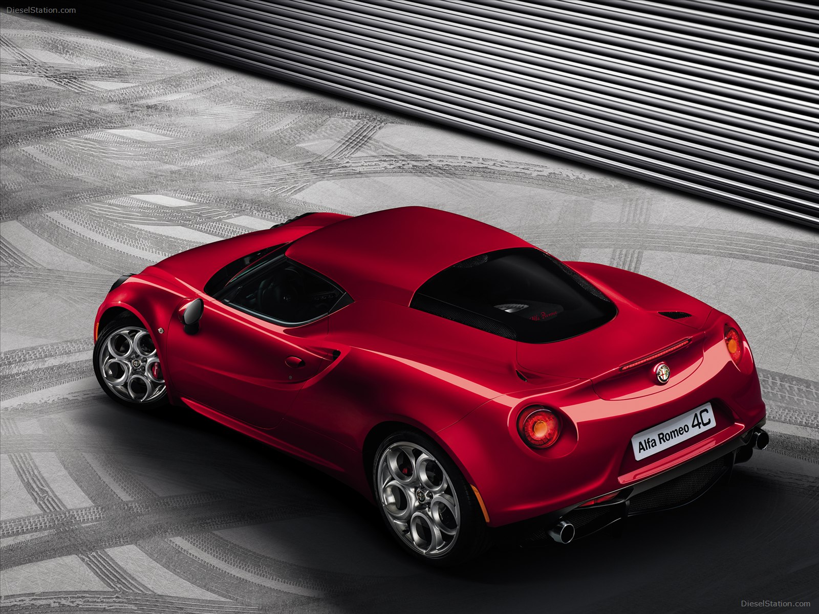 Alfa Romeo 4C 2014