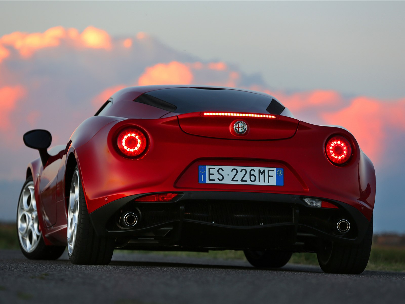 Alfa Romeo 4C 2014