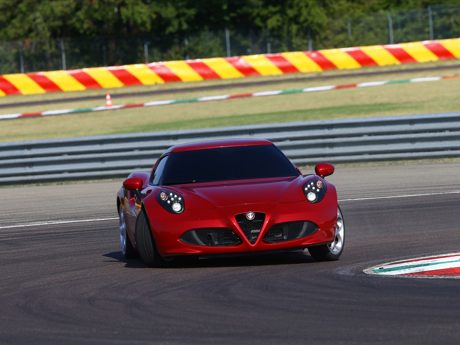 Alfa Romeo 4C 2014