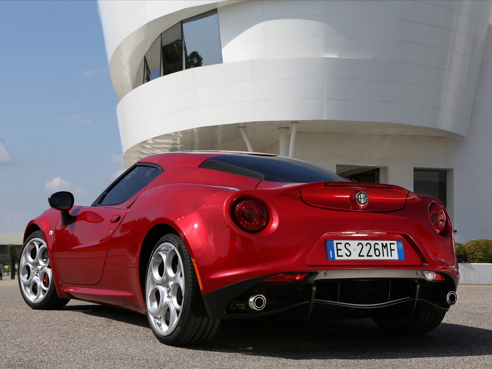 Alfa Romeo 4C 2014