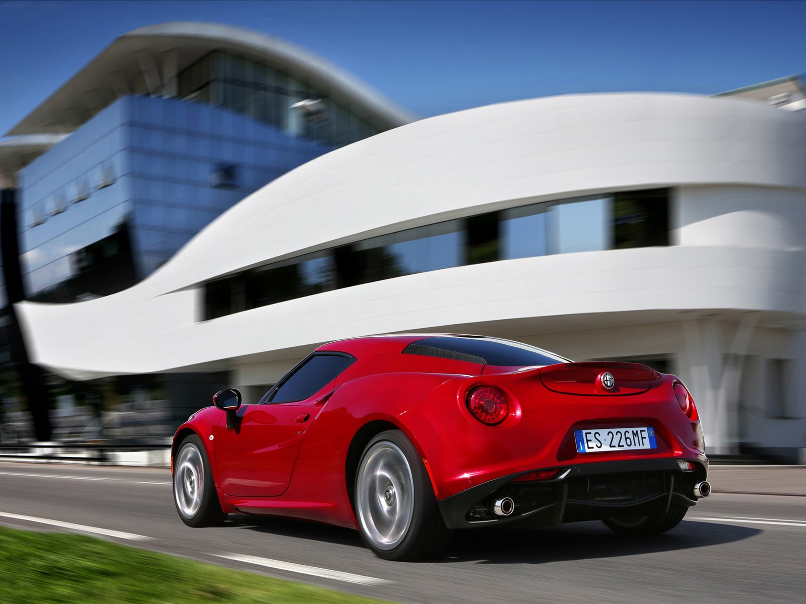 Alfa Romeo 4C 2014