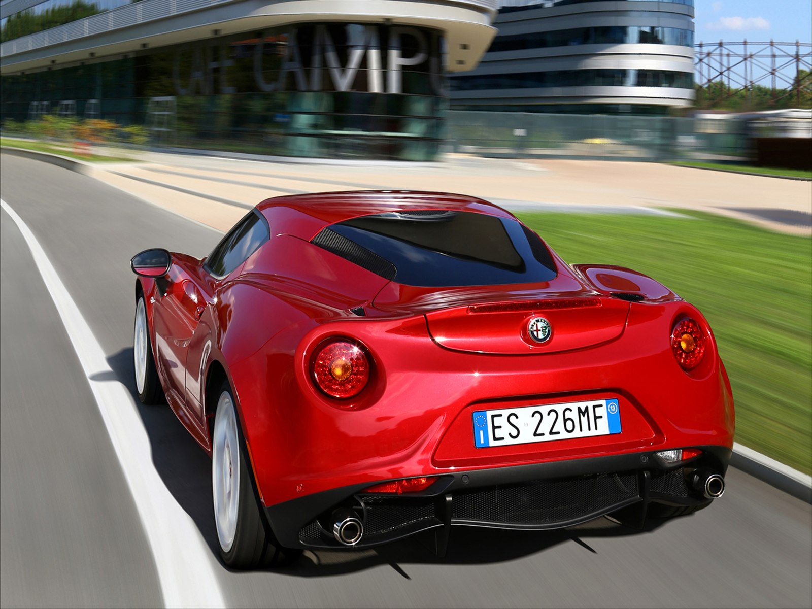 Alfa Romeo 4C 2014