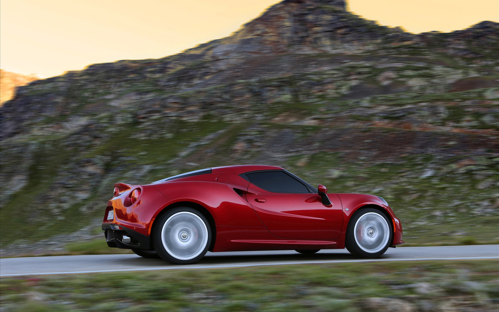 Alfa Romeo 4C 2014