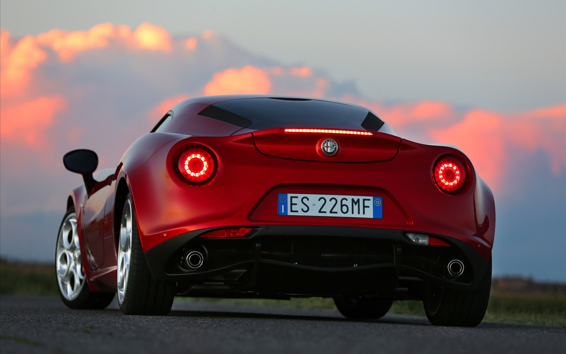 Alfa Romeo 4C 2014