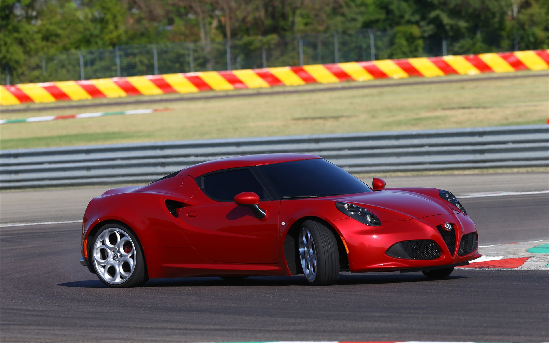 Alfa Romeo 4C 2014