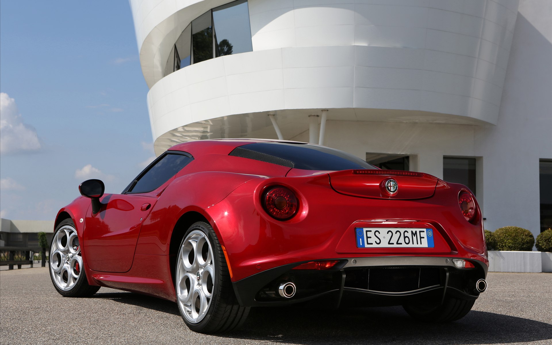 Alfa Romeo 4C 2014