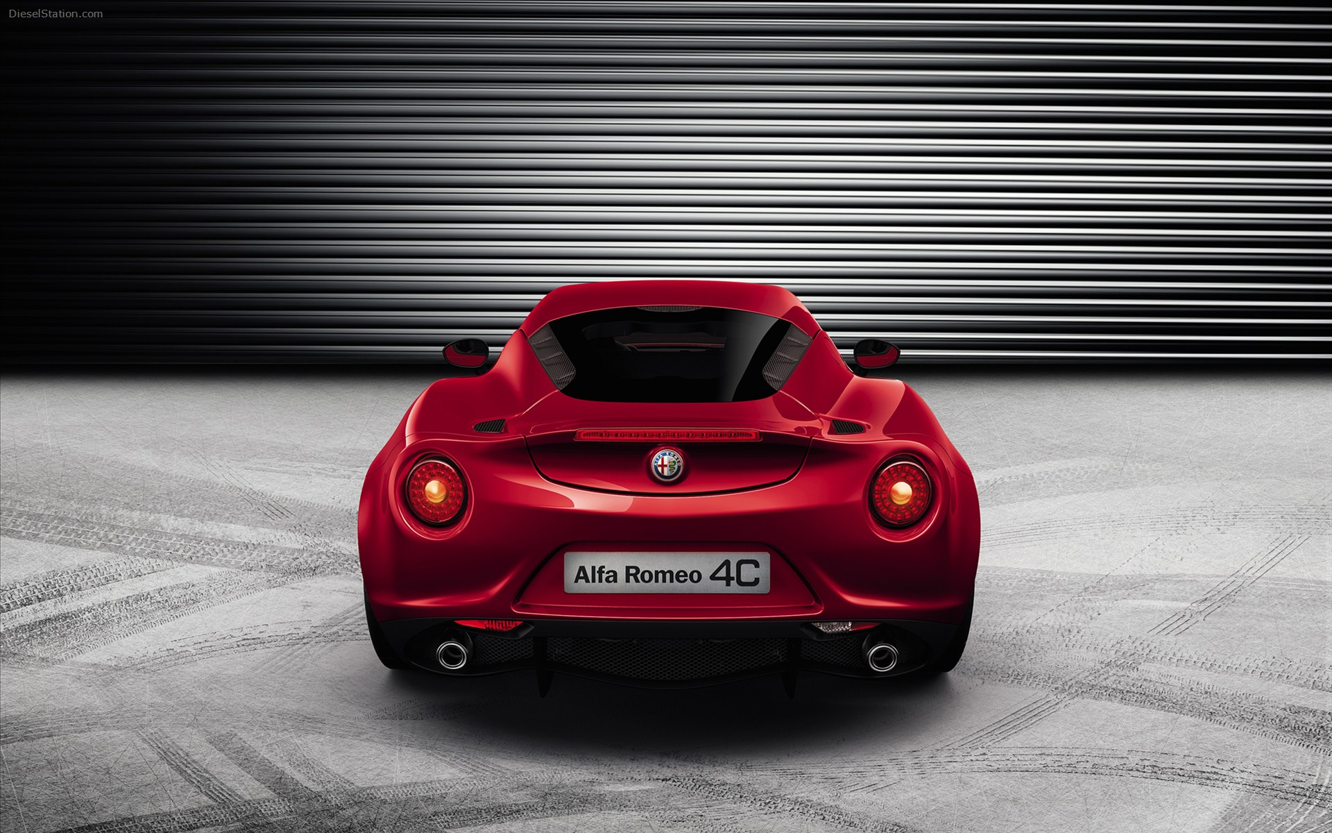 Alfa Romeo 4C 2014