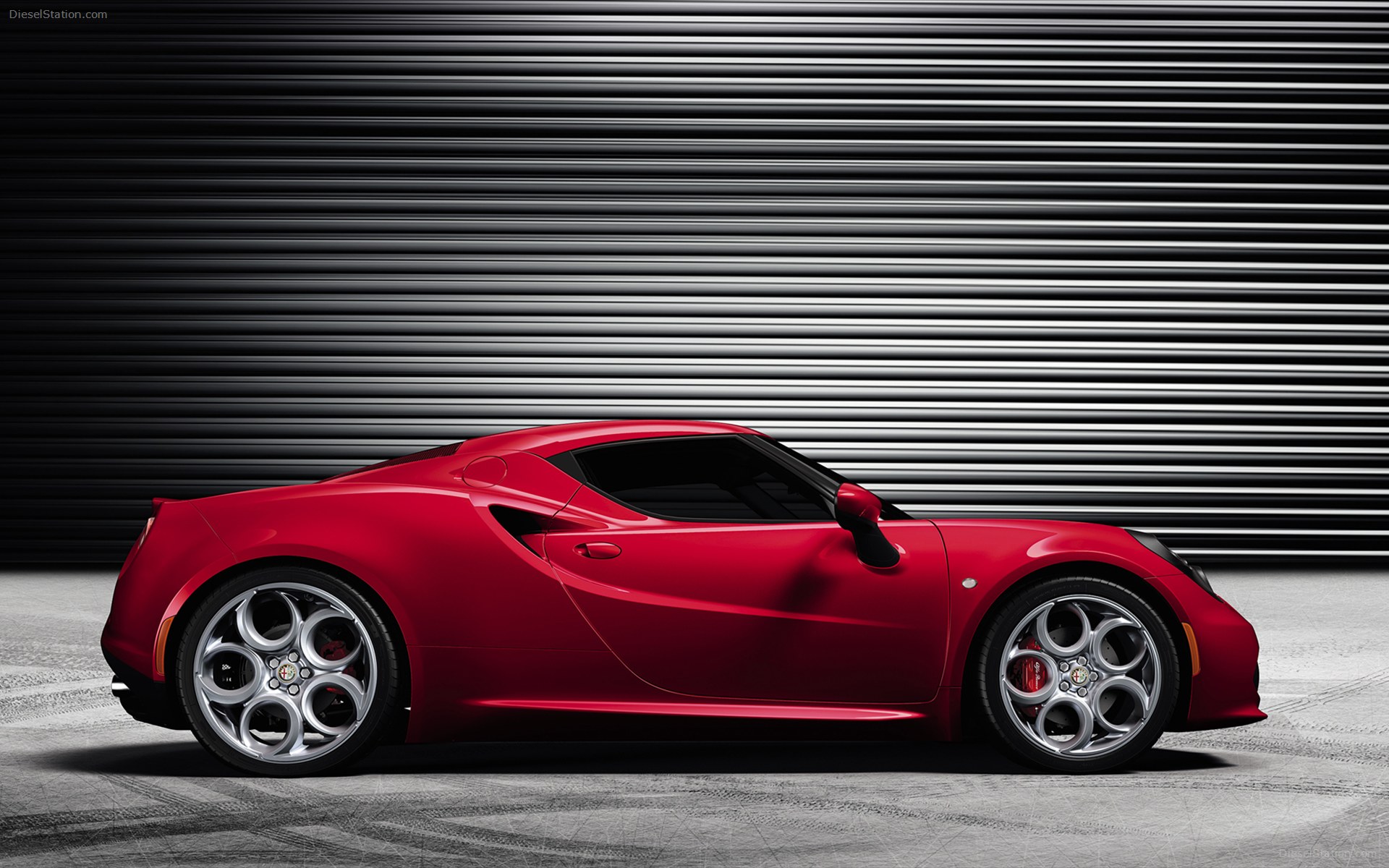 Alfa Romeo 4C 2014
