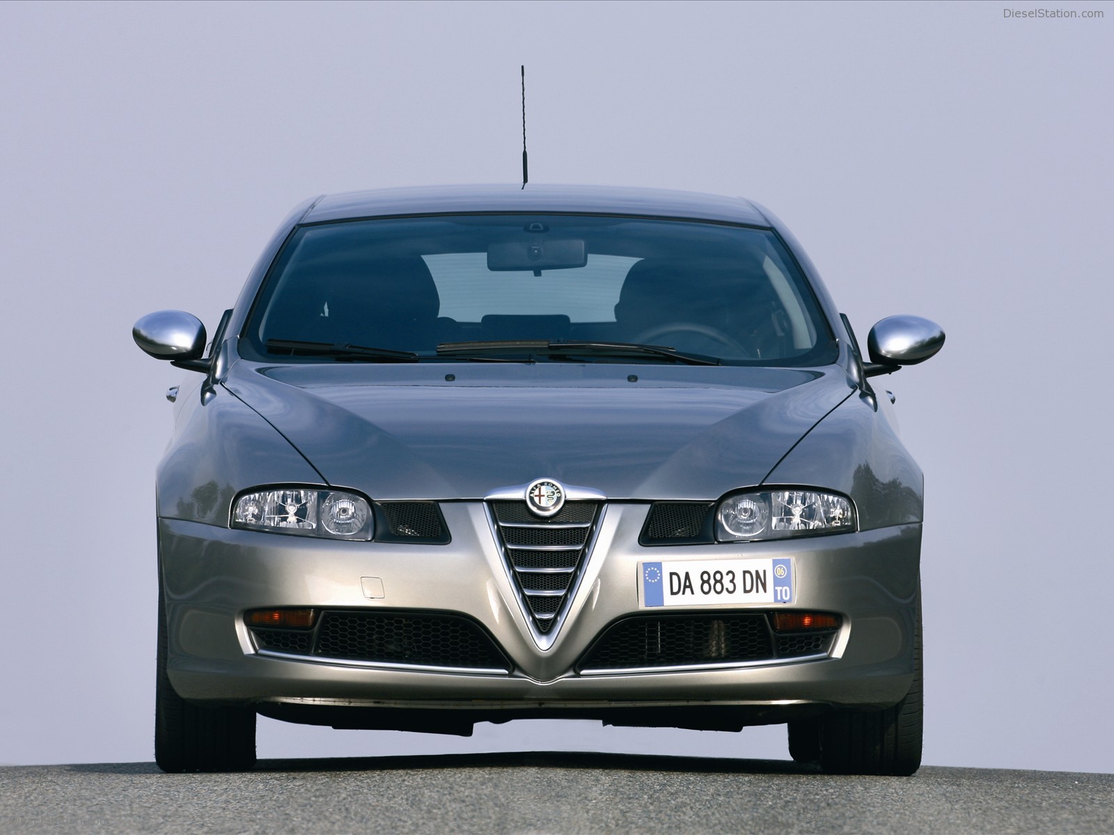 Alfa Romeo GT Q2