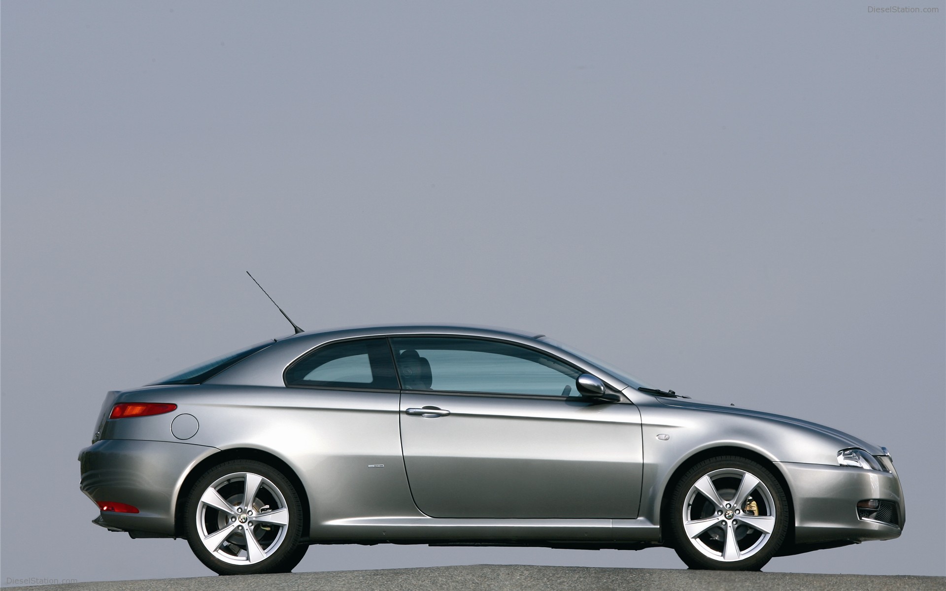 Alfa Romeo GT Q2