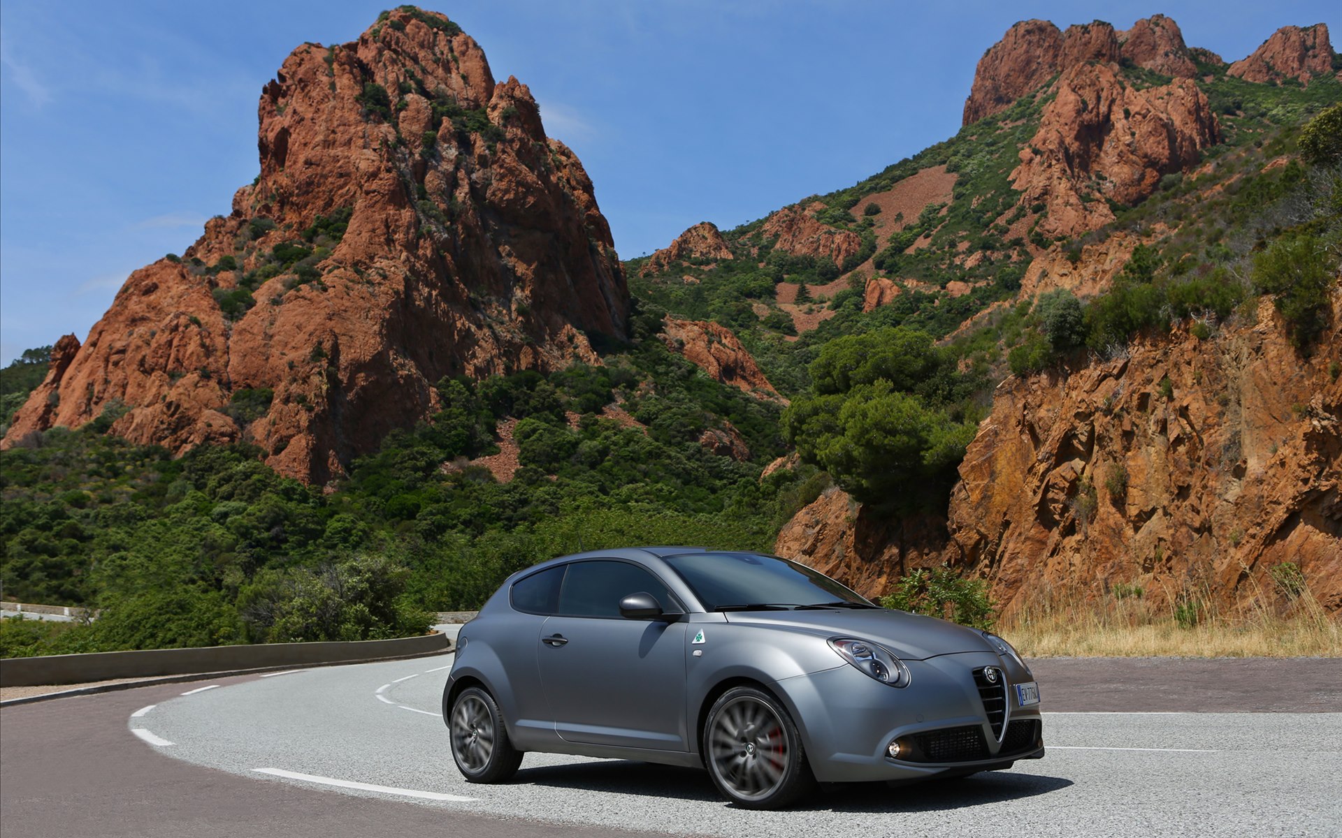 Alfa Romeo MiTi Quadrifoglio Verde 2014 Alfa Romeo MiTi Quadrifoglio Verde 2014