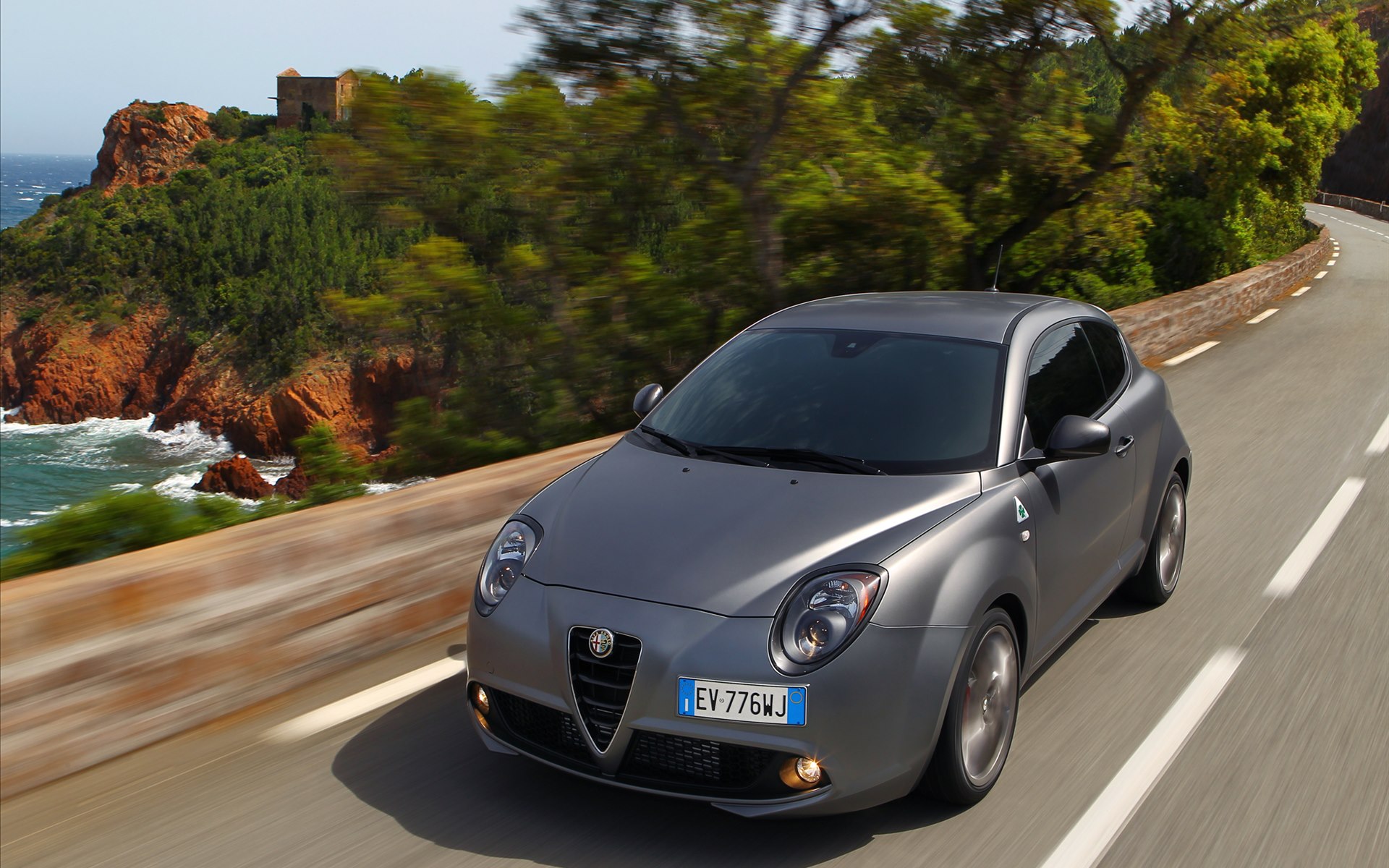 Alfa Romeo MiTi Quadrifoglio Verde 2014 Alfa Romeo MiTi Quadrifoglio Verde 2014