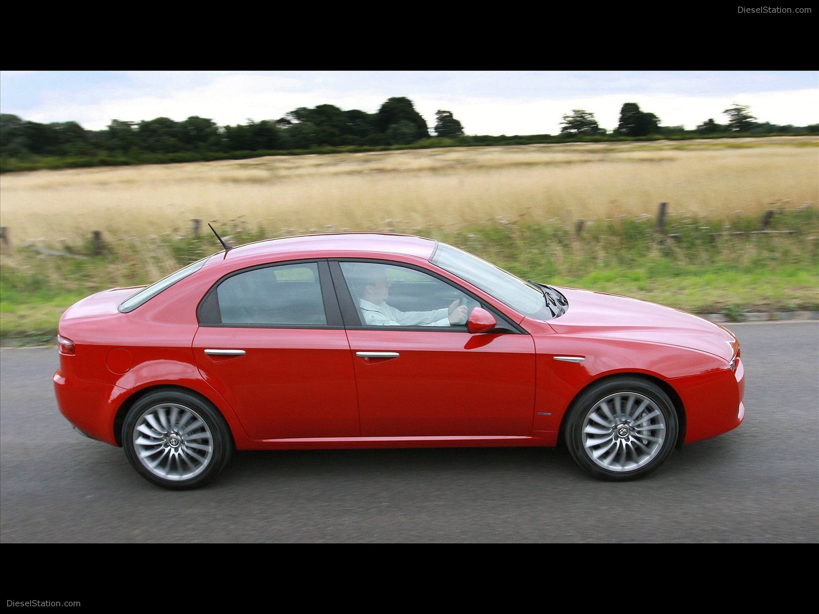 New Engines And Trim Levels For Alfa 159 Range