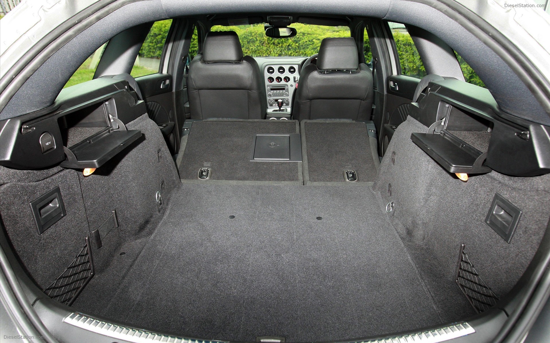 New Engines And Trim Levels For Alfa 159 Range