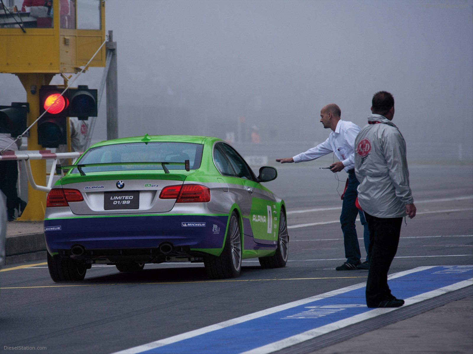 ALPINA BMW B3 GT3 2012