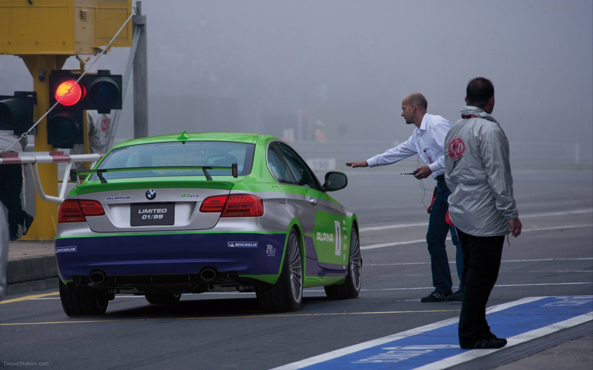 ALPINA BMW B3 GT3 2012