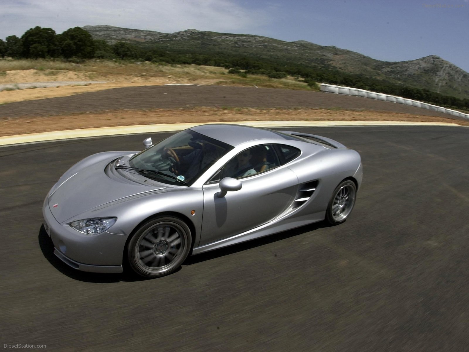 Ascari KZ1