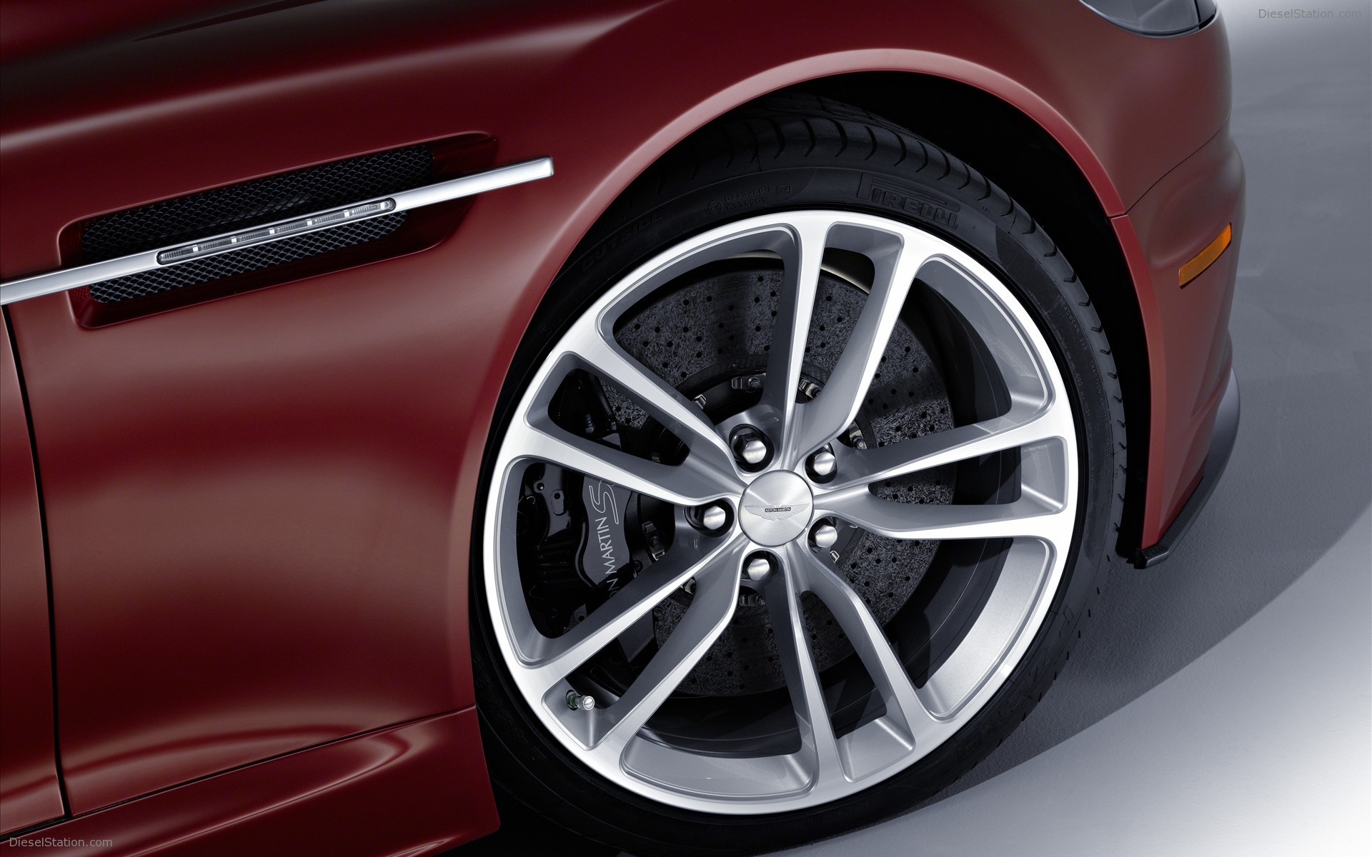 2010 Aston Martin DBS Volante