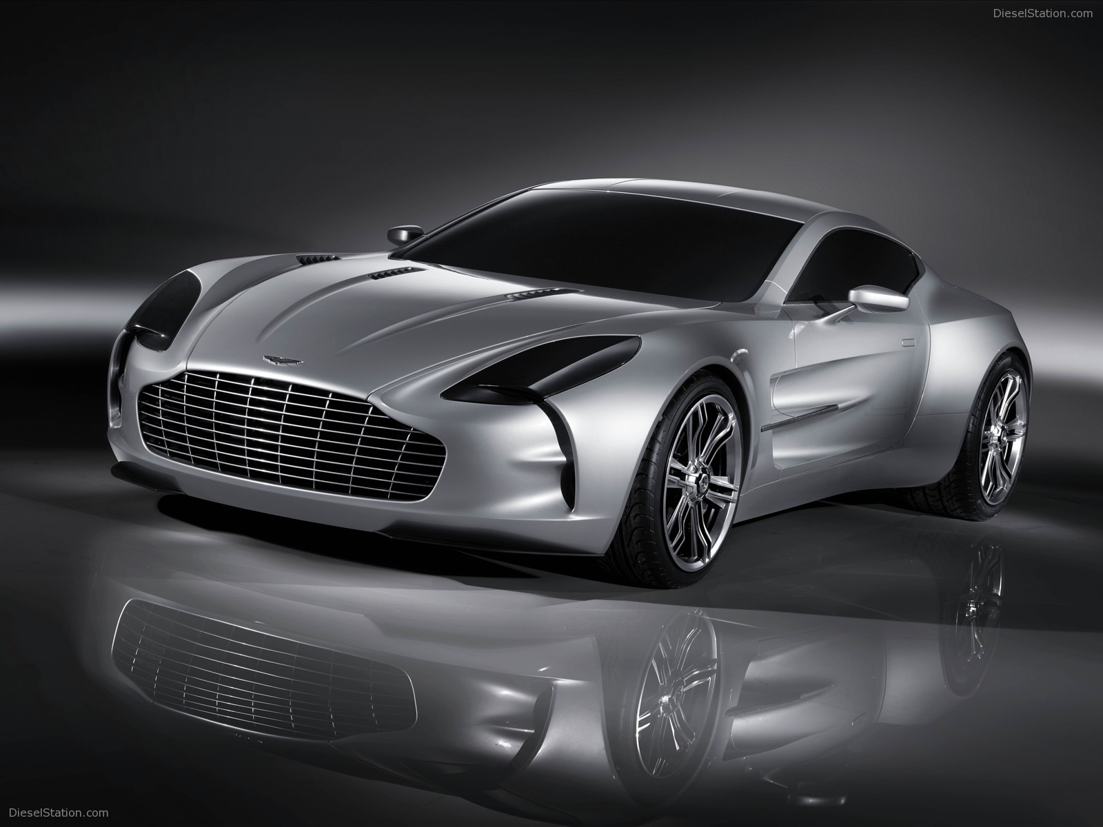 2010 Aston Martin One 77
