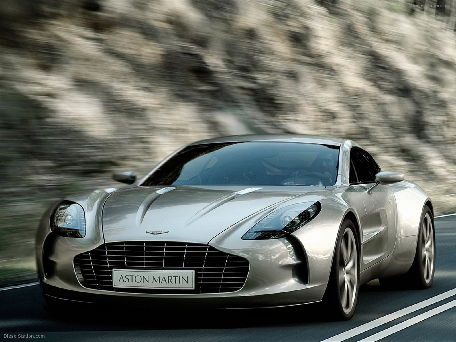 2010 Aston Martin One 77