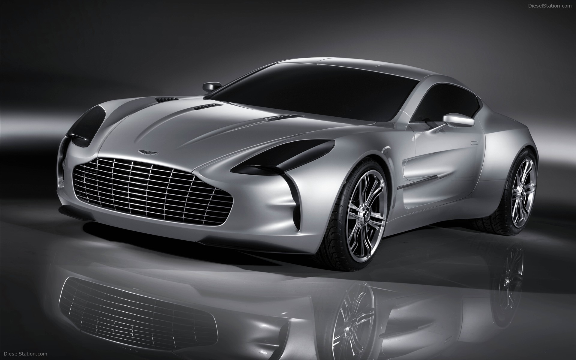 2010 Aston Martin One 77