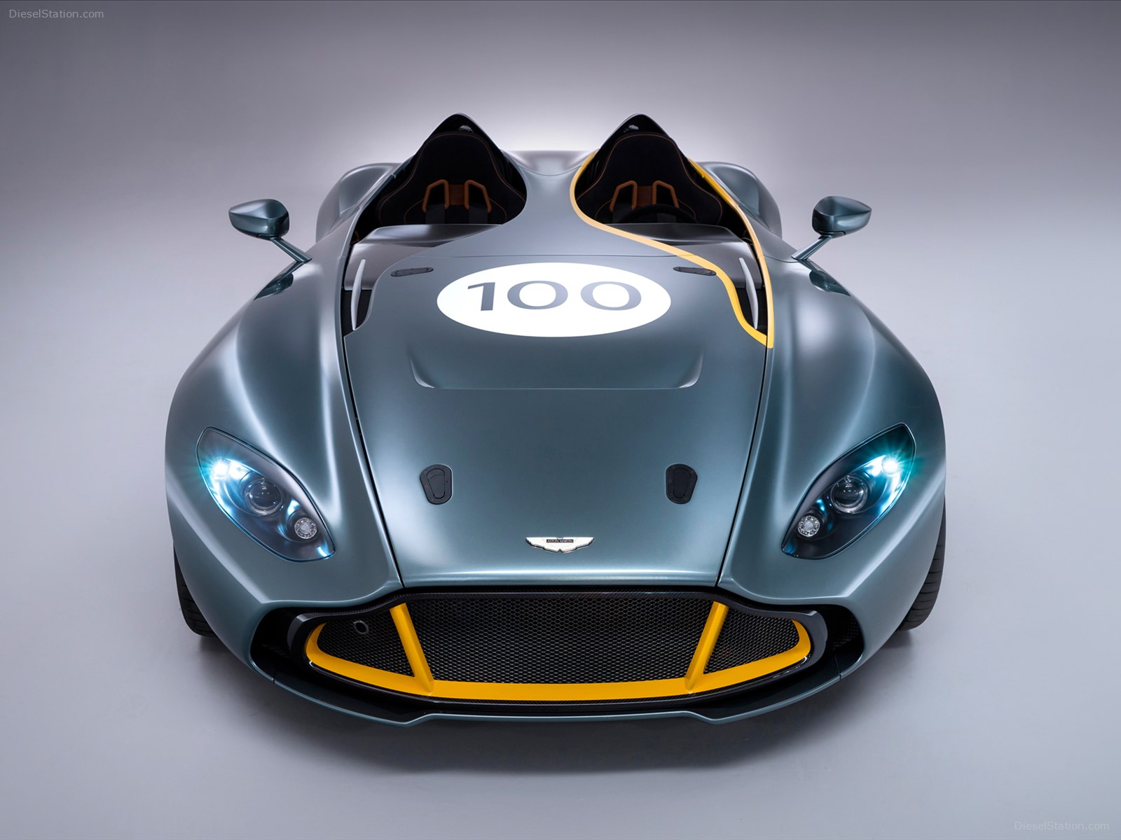 Aston Martin CC100 Speedster Concept 2013 Aston Martin CC100 Speedster Concept 2013