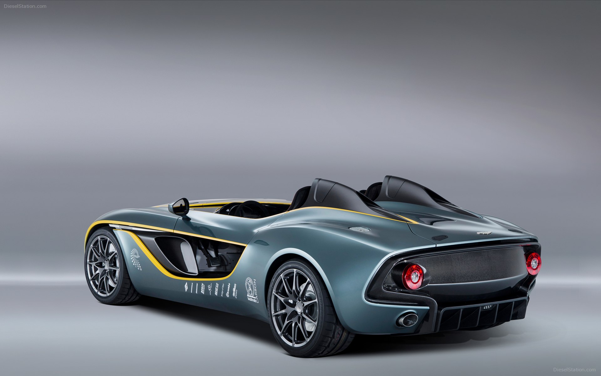 Aston Martin CC100 Speedster Concept 2013 Aston Martin CC100 Speedster Concept 2013