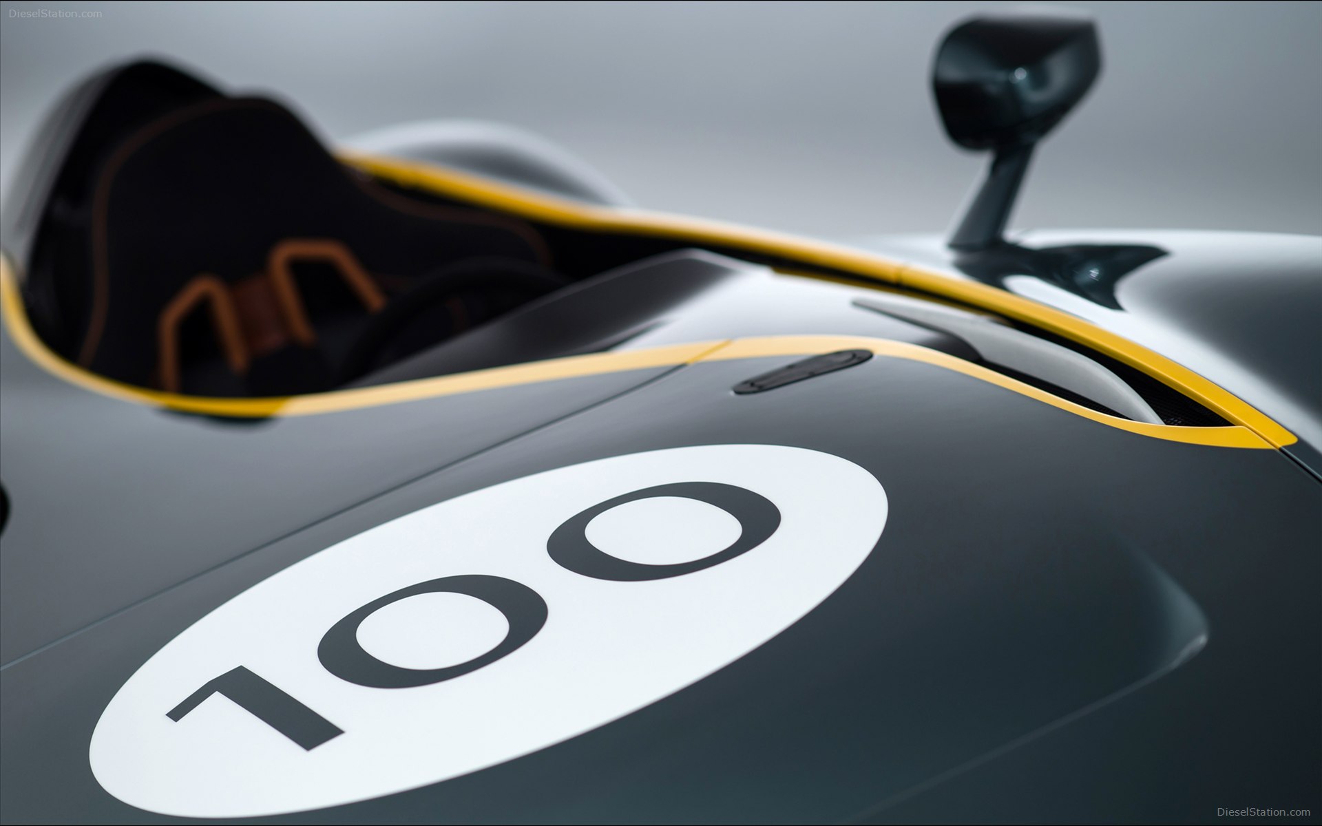 Aston Martin CC100 Speedster Concept 2013 Aston Martin CC100 Speedster Concept 2013