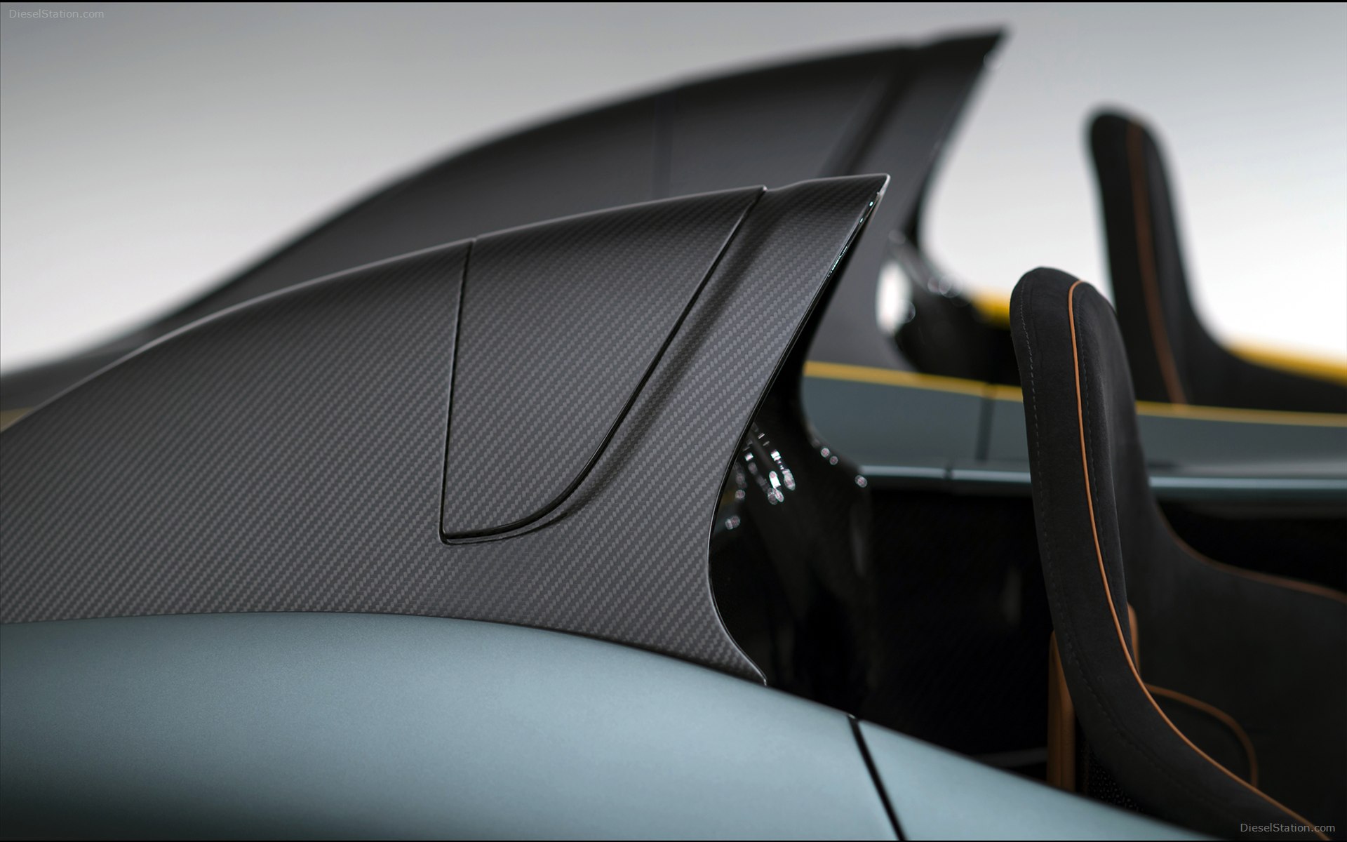 Aston Martin CC100 Speedster Concept 2013 Aston Martin CC100 Speedster Concept 2013