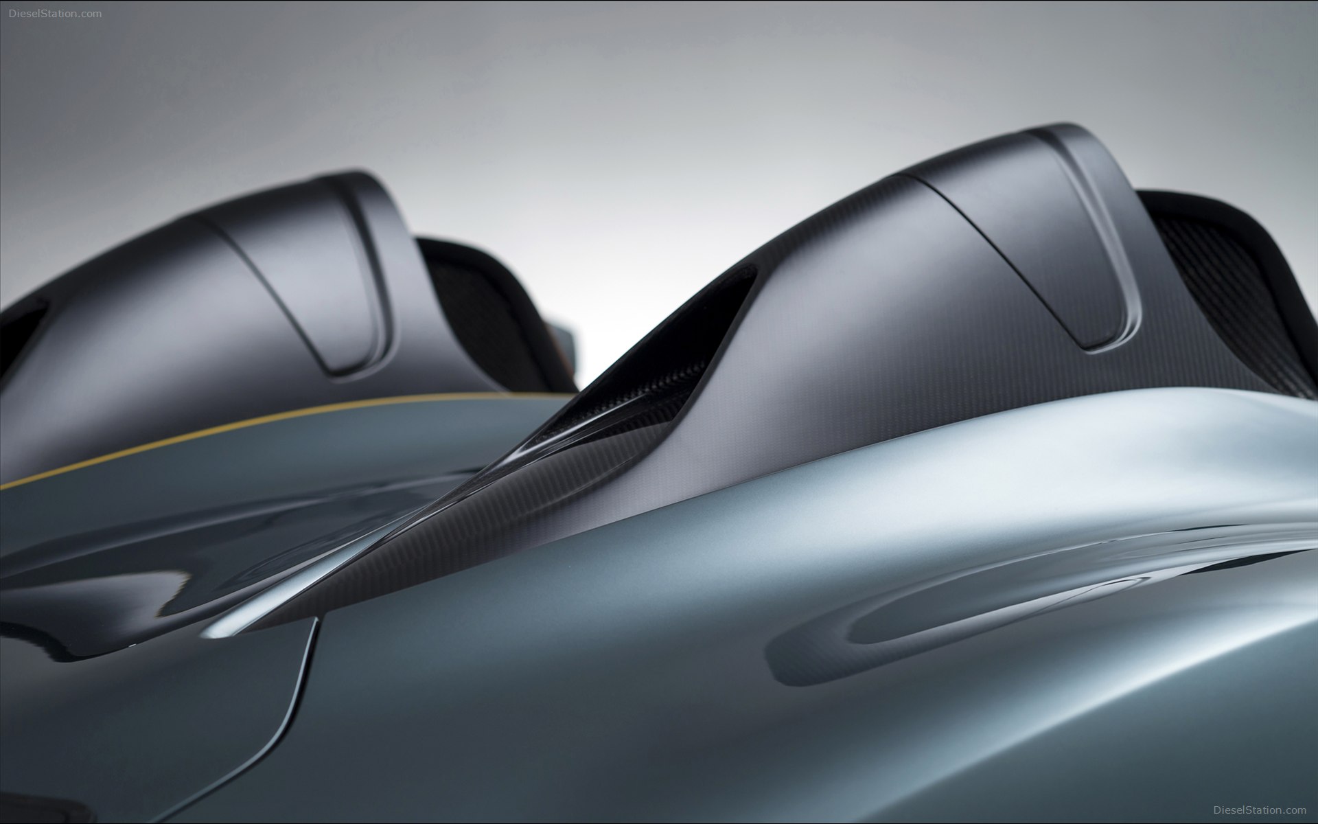 Aston Martin CC100 Speedster Concept 2013 Aston Martin CC100 Speedster Concept 2013