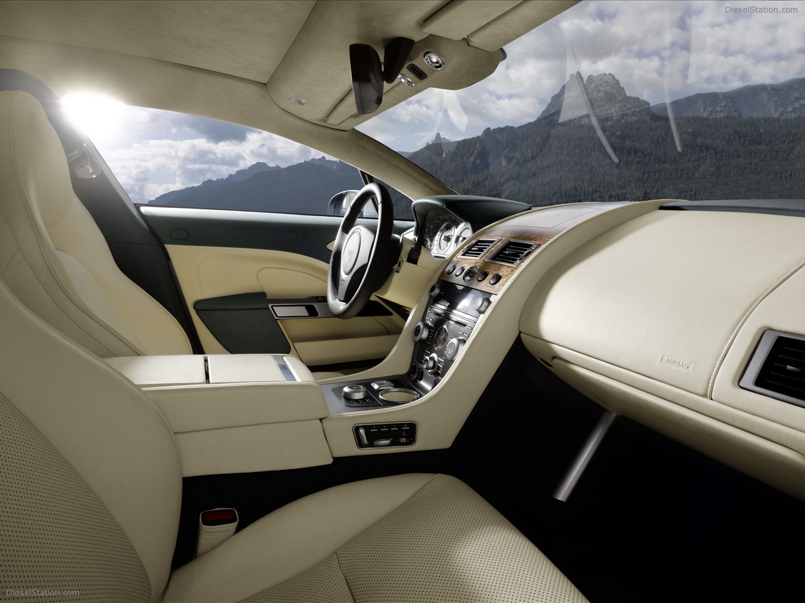 Aston Martin Rapide Unveiled