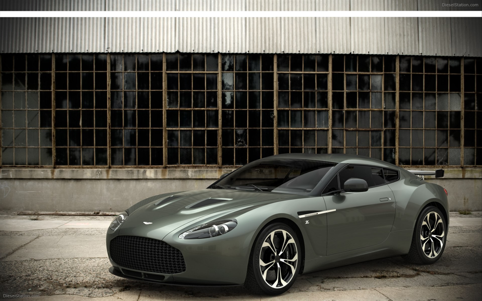 Aston Martin V12 Zagato 2012