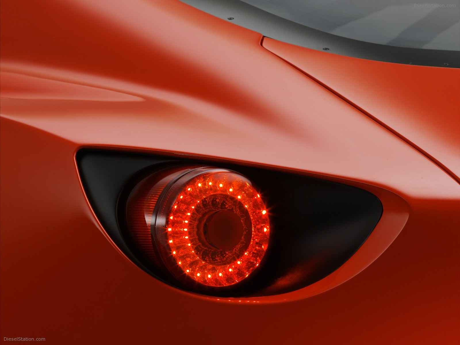 Aston Martin V12 Zagato Concept 2011