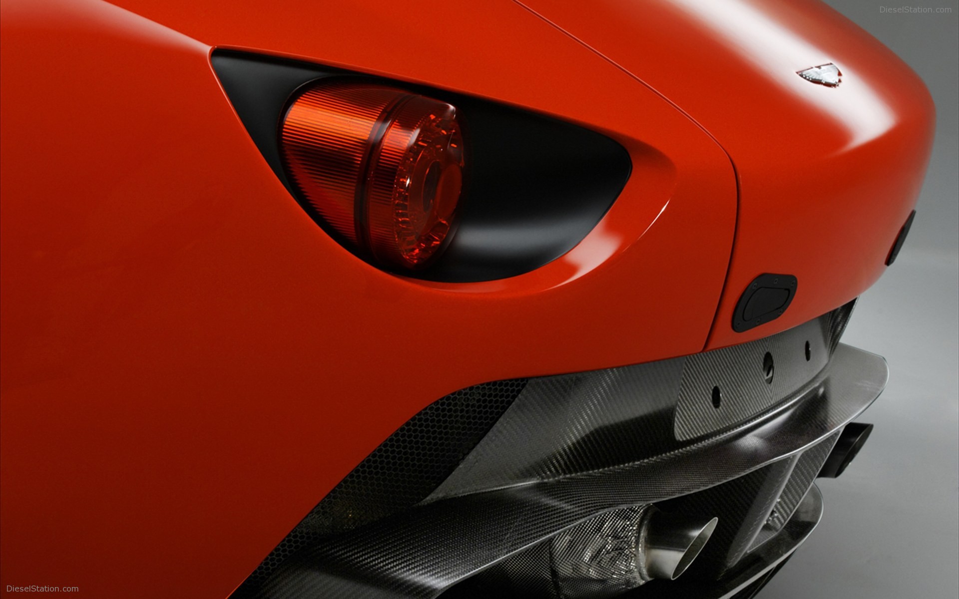 Aston Martin V12 Zagato Concept 2011