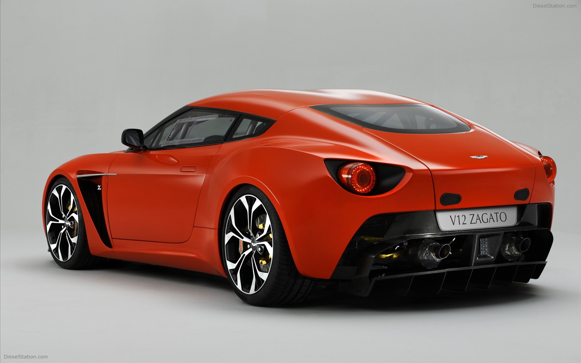 Aston Martin V12 Zagato Concept 2011