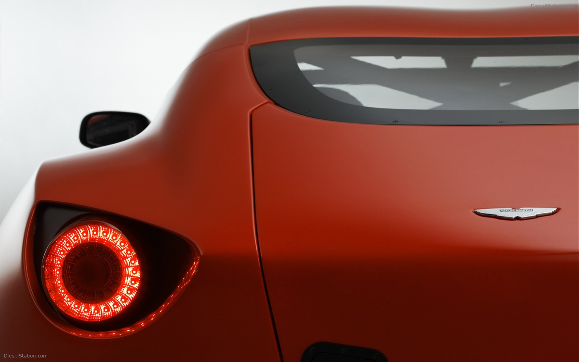 Aston Martin V12 Zagato Concept 2011