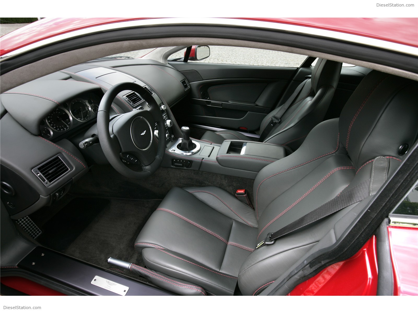 2009 Aston Martin V8 Vantage Coupe
