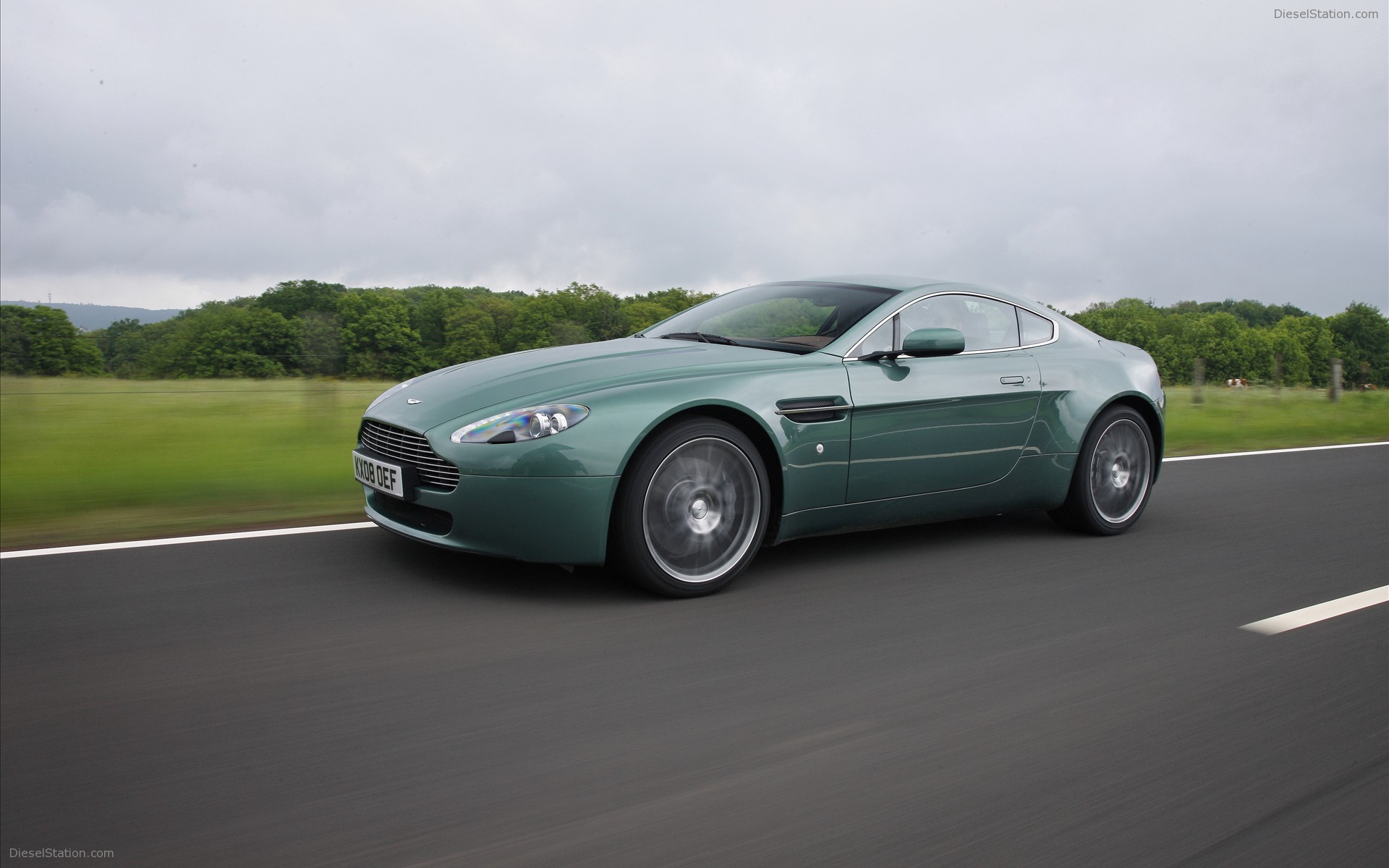 2009 Aston Martin V8 Vantage Coupe