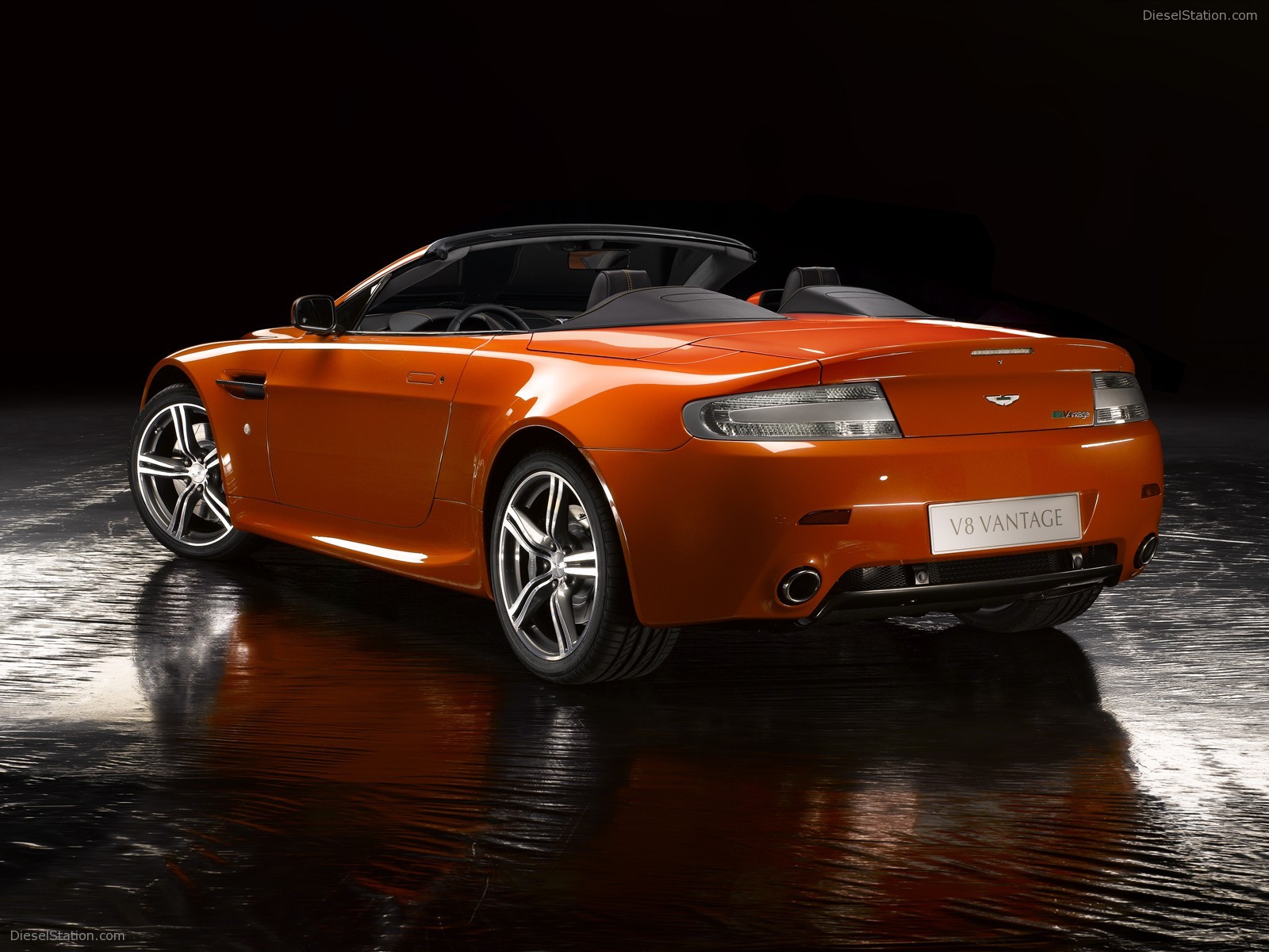 Aston Martin V8 Vantage N400