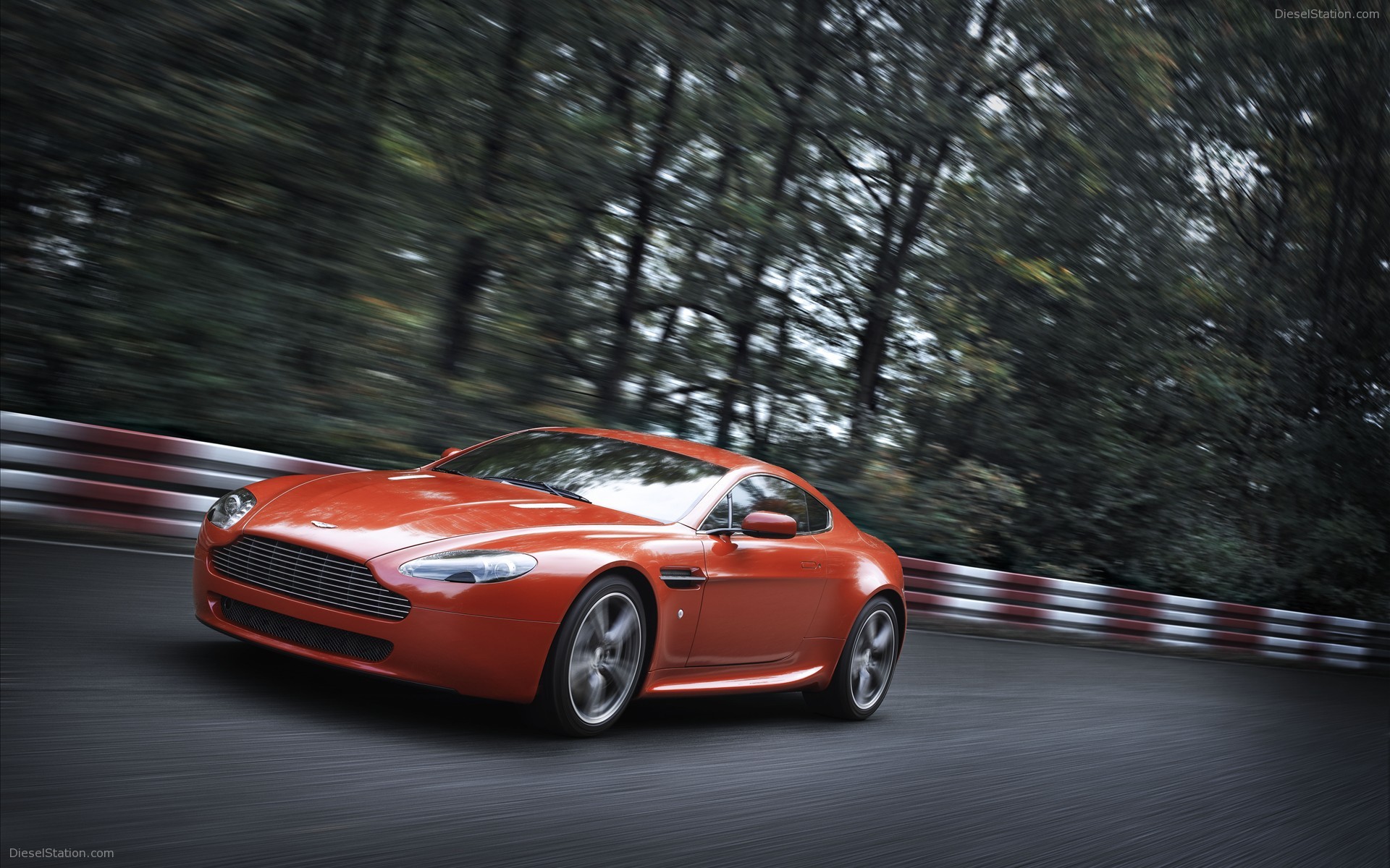 Aston Martin V8 Vantage N400