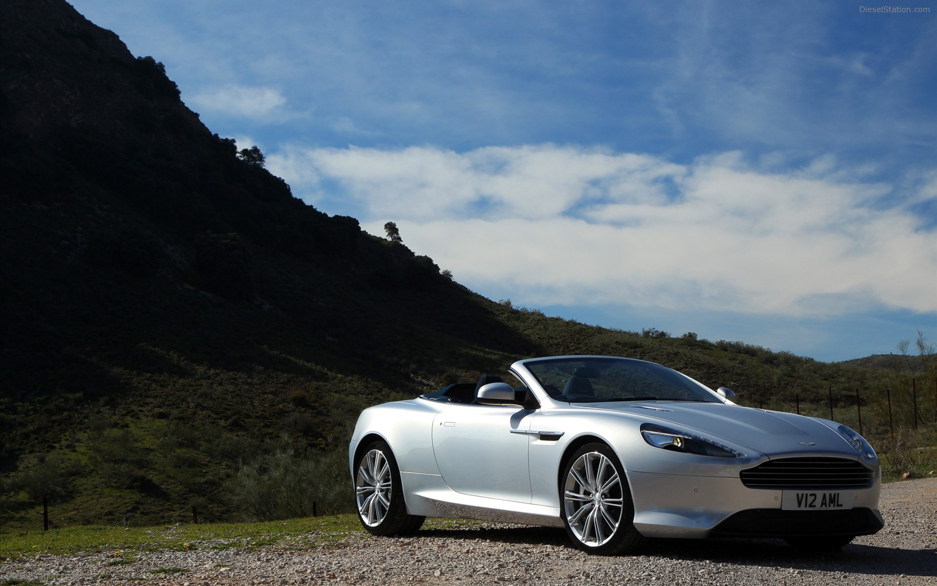 Aston Martin Virage Volante 2011